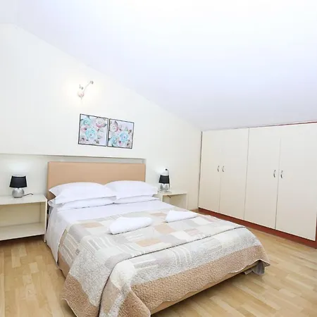 Tranquil Corfu * コントカリ