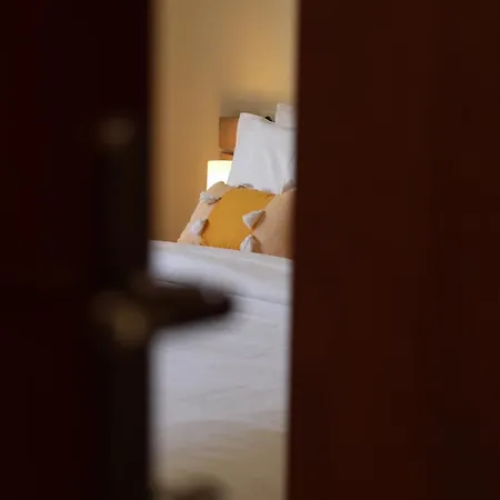 Tranquil Corfu コントカリ